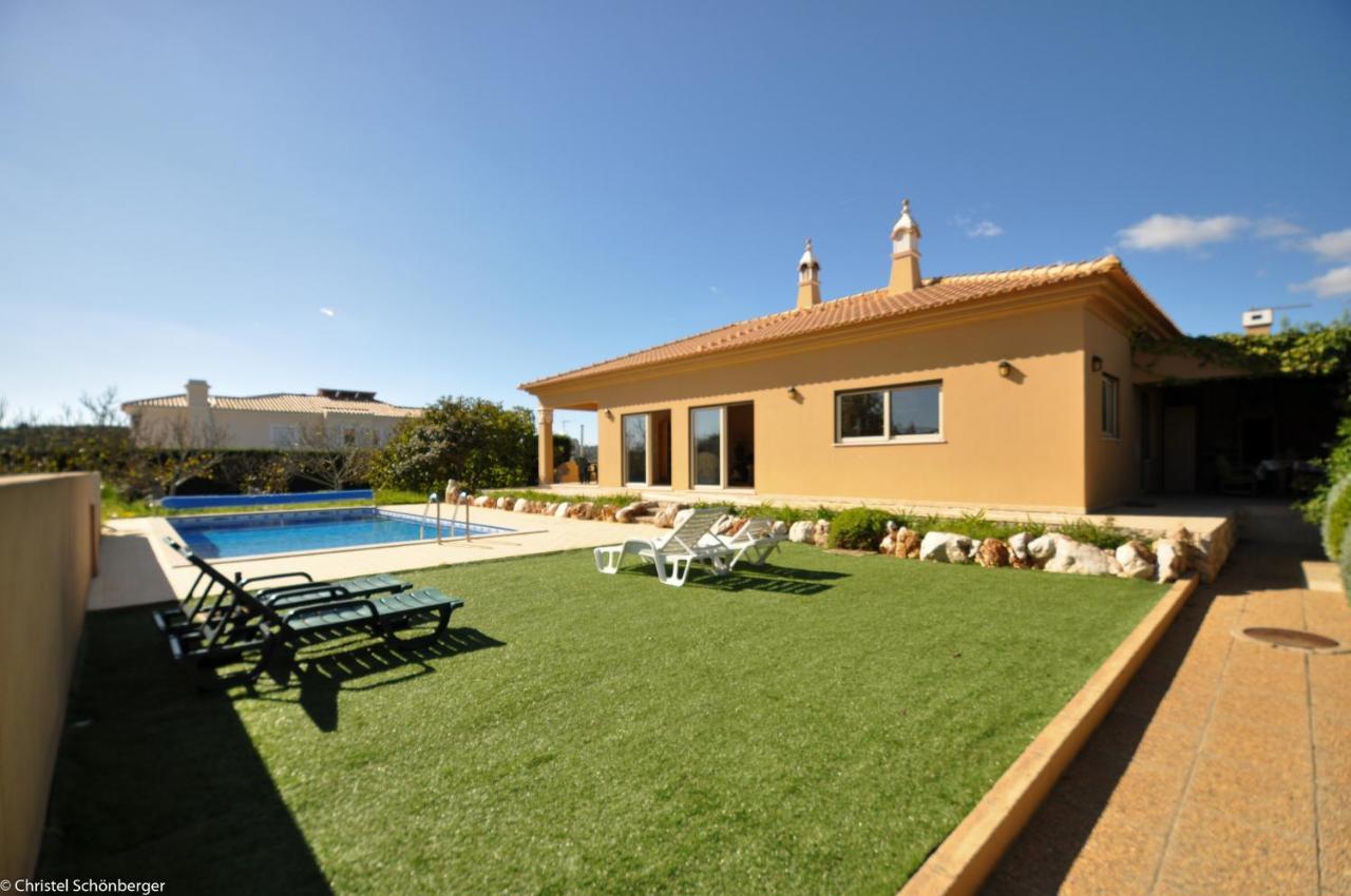 Mira - V006 Villa Lagos